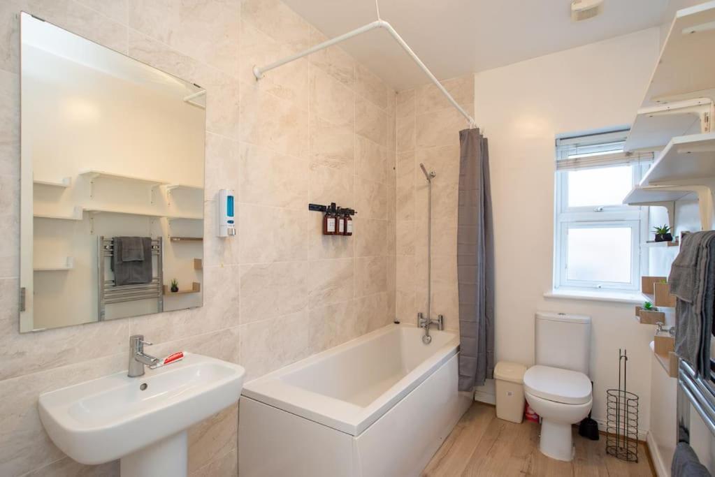 Watford Central Serviced Apartments 2 外观 照片